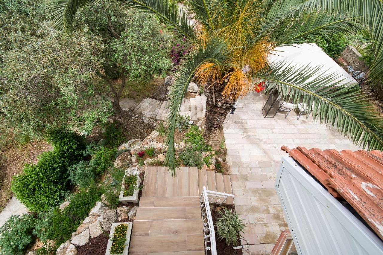 Homey Suite In Zichron Yaakov Zikhron Ya'akov Exterior photo